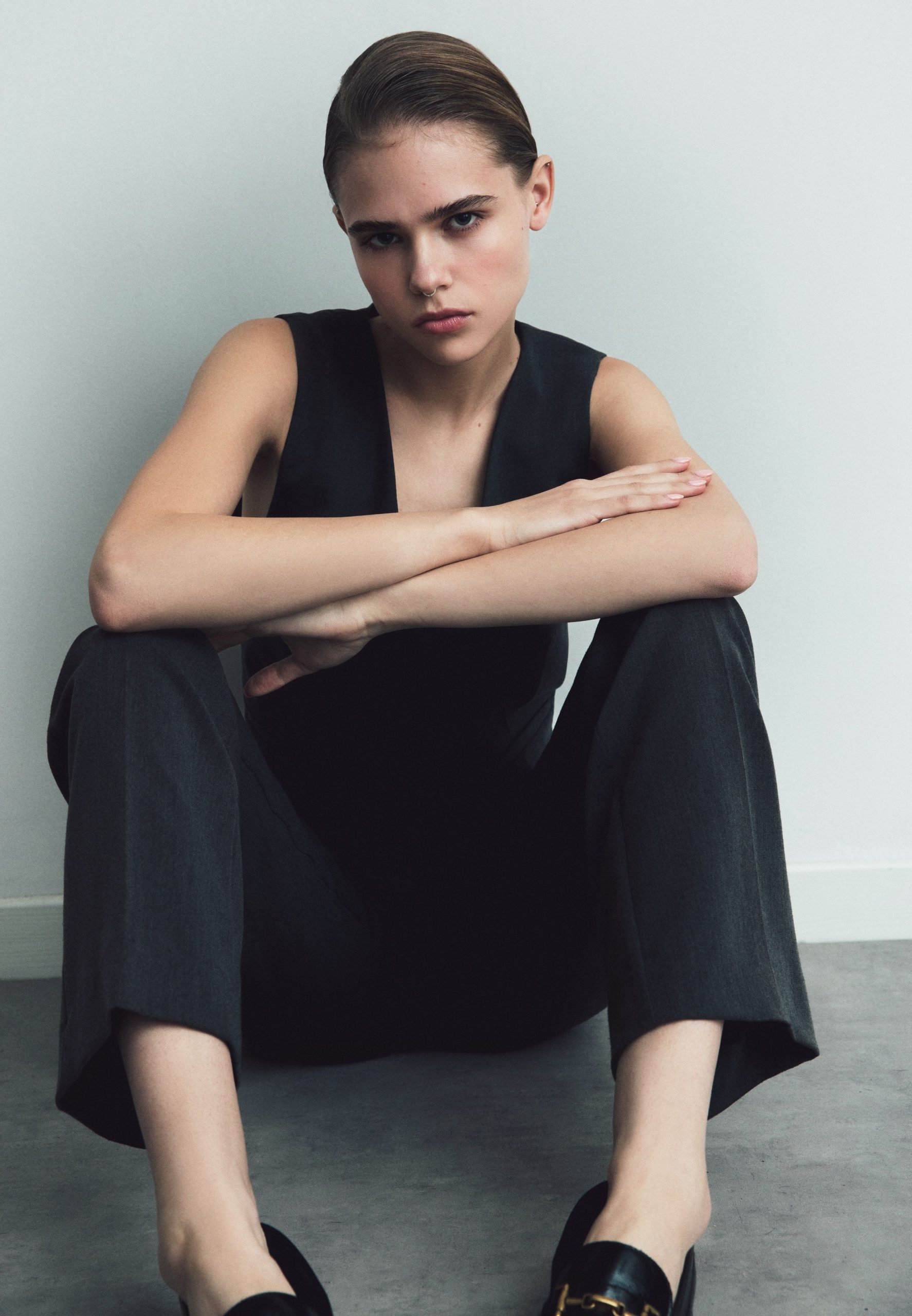 5-gabriele-p-main-book-the-base