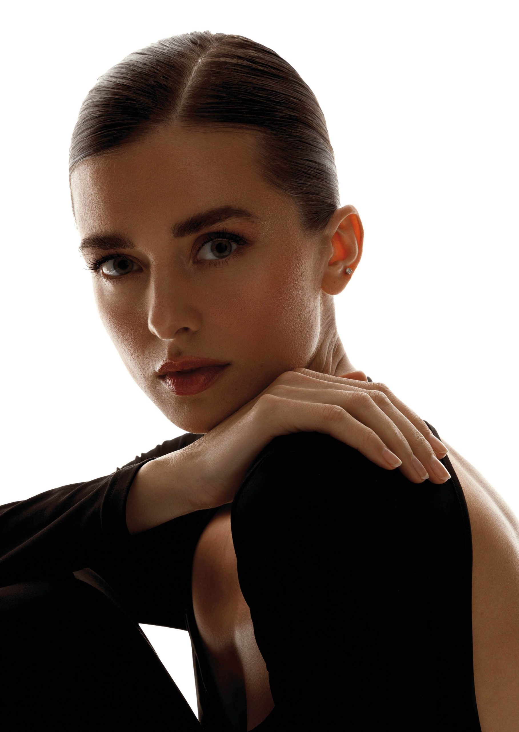 1-iryna-k-main-book-the-base