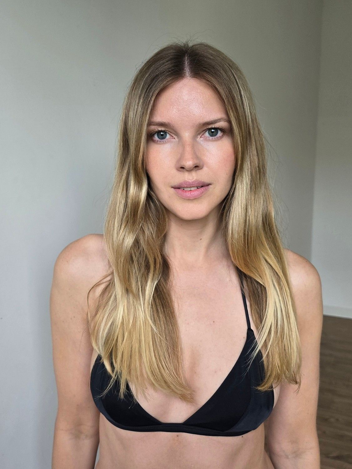 1-ugne-s-polaroids-09-25-the-base