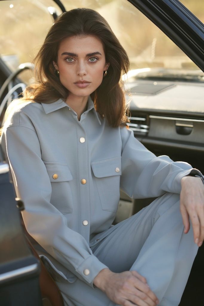 17-iryna-k-main-book-the-base