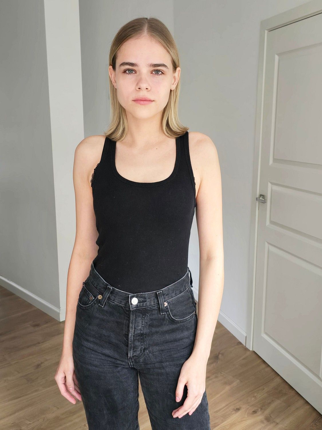 2-gabriele-p-polaroids-10-25-the-base