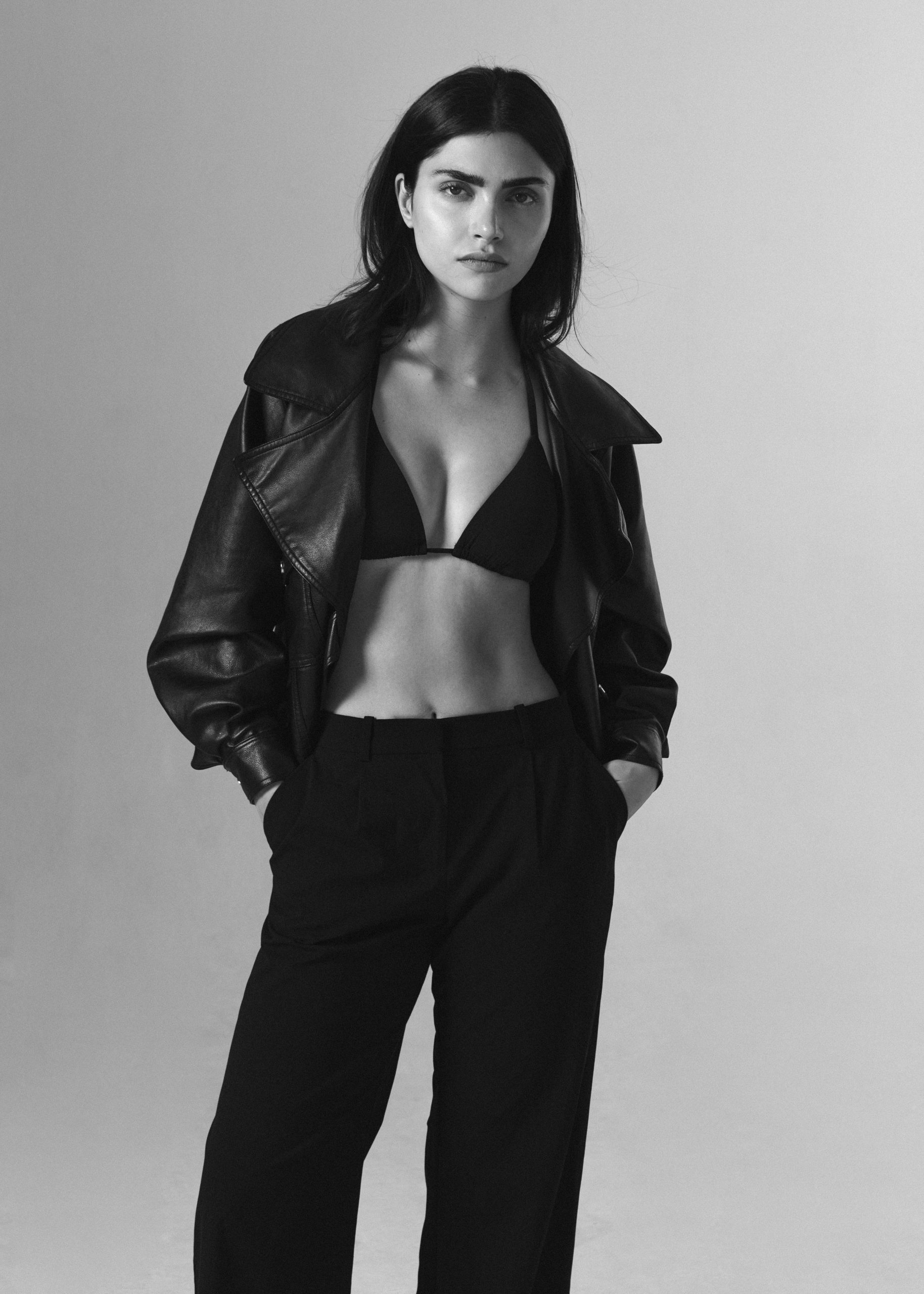 2-sila-main-book-the-base