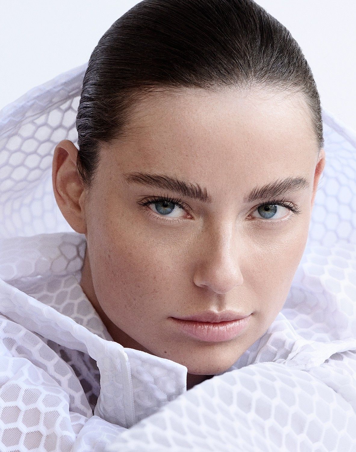 3-lilli-main-book-the-base