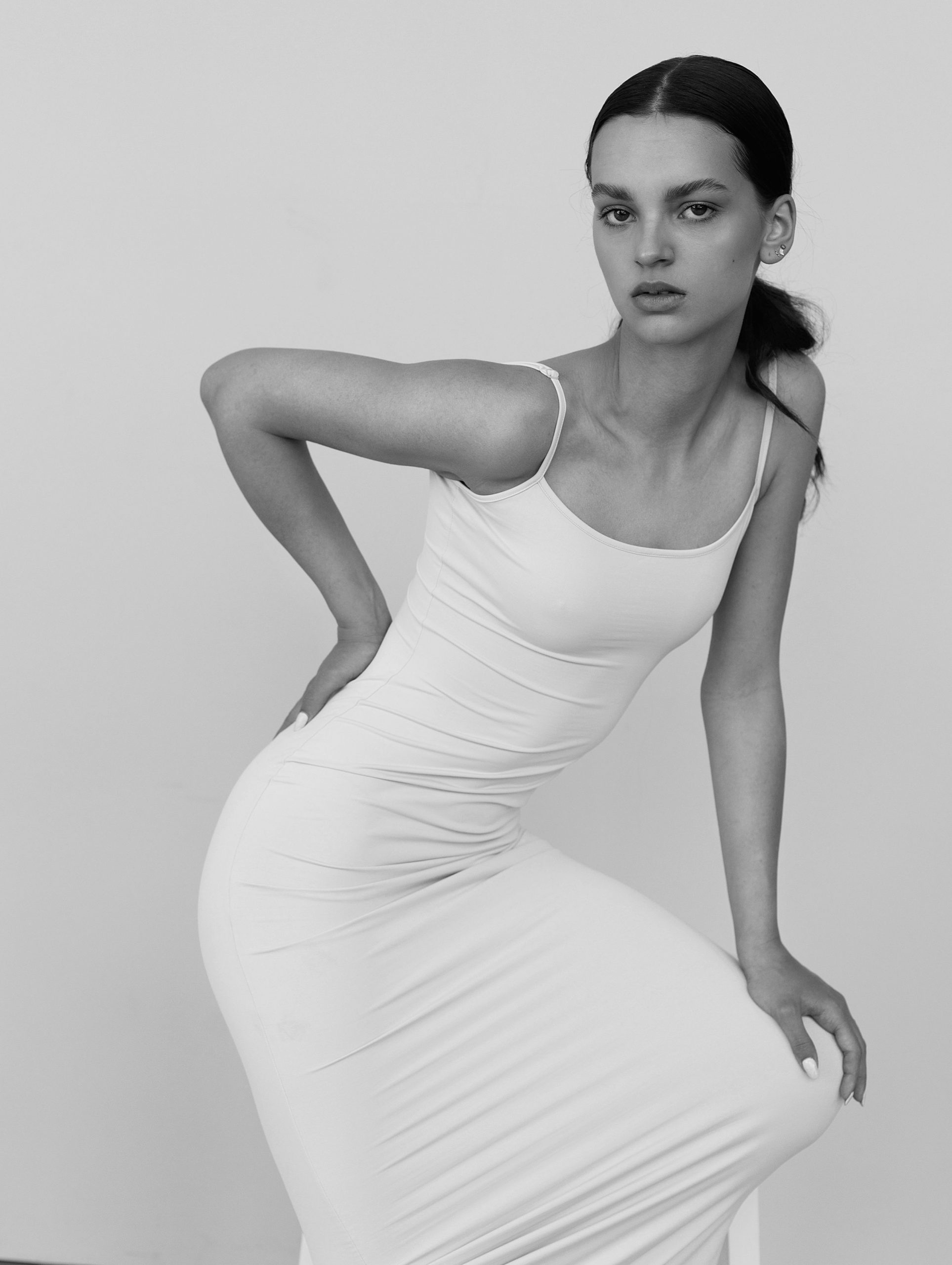 8-vakare-b-main-book-the-base