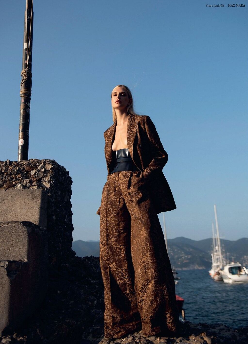 4-ieva-palionyte-main-book-the-base