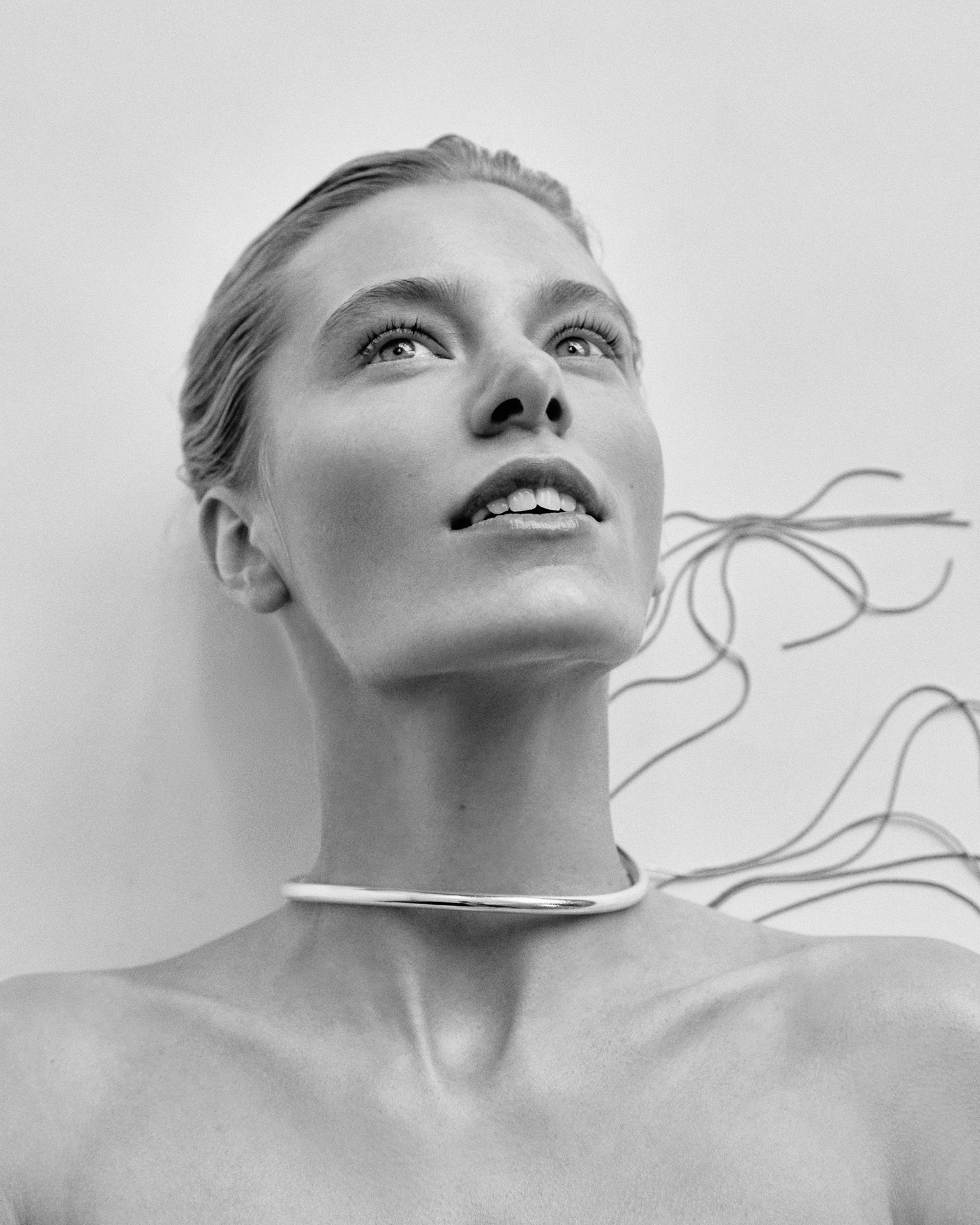 23-merle-milah-main-book-the-base