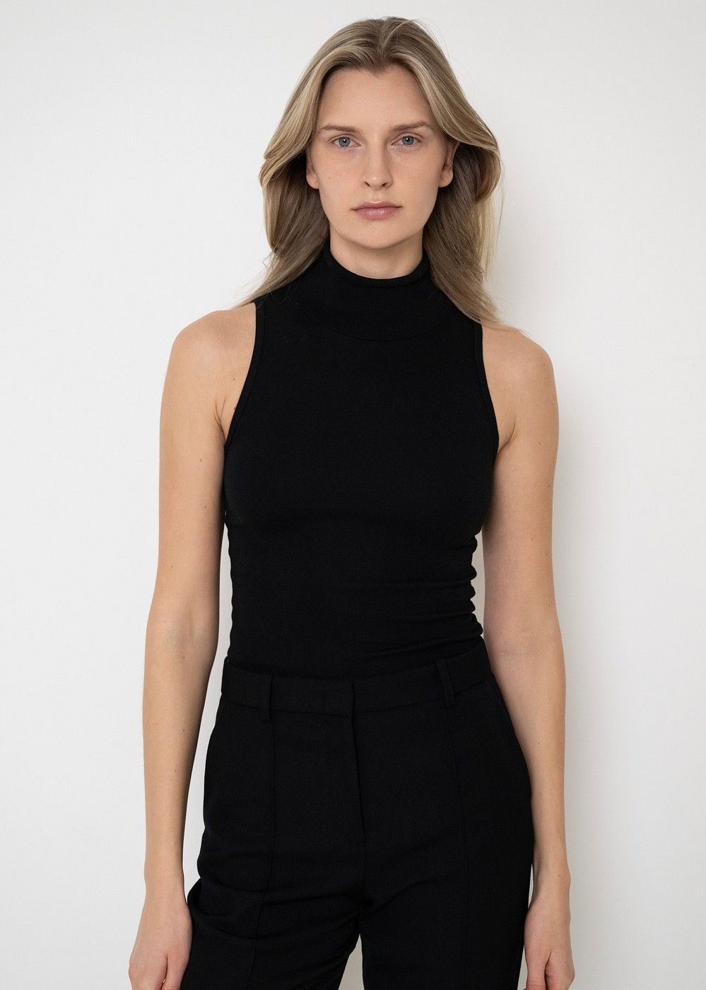 5-ieva-palionyte-polaroids-2026-the-base-gbr