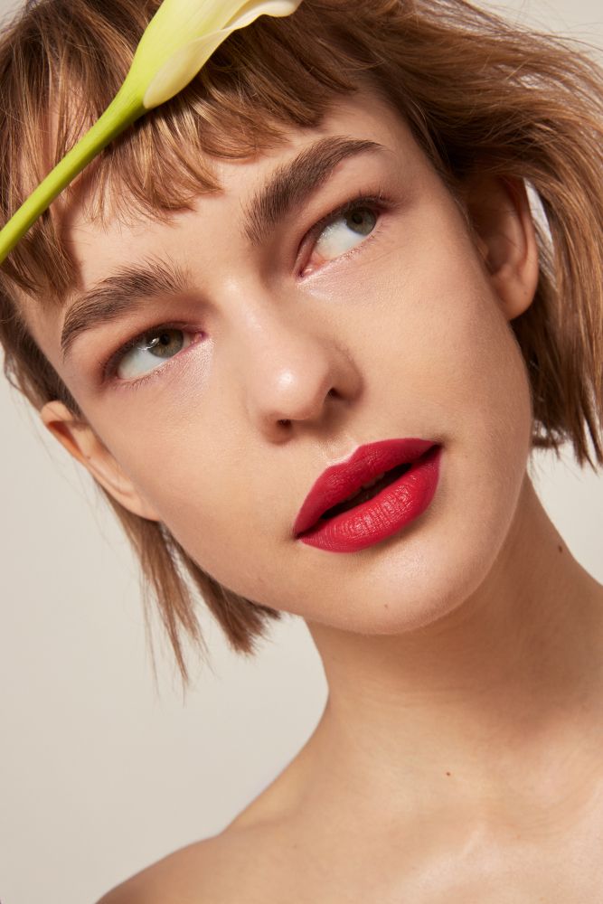 36-clara-nehls-main-book-the-base-gbr